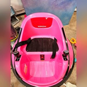 Kidzone bumper car pink